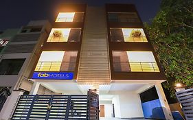 Fabhotel Home Tree Service Apartment Kolathur - Nr Thirumangalam Metro Station